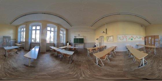 Play 'VR 360° - Helmholtz Gymnasium 3d Tour