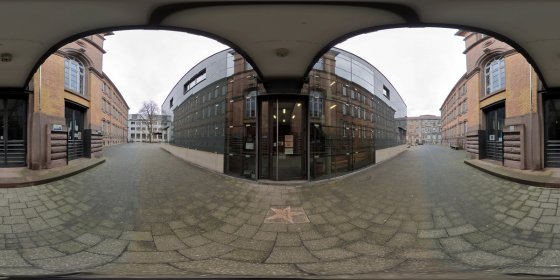 Play 'VR 360° - Helmholtz Gymnasium 3d Tour