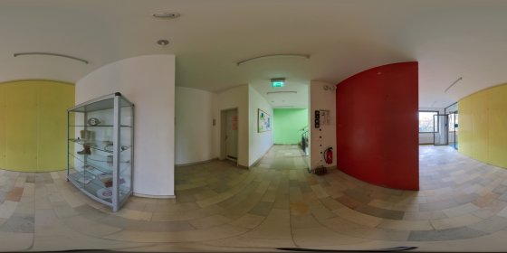 Play 'VR 360° - Helmholtz Gymnasium 3d Tour