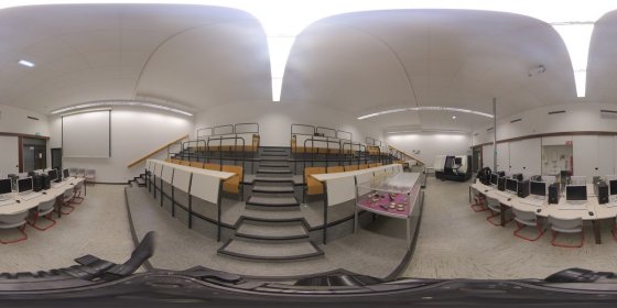 Play 'VR 360° - 360 Grad Rundgang Berufskolleg Technik Remscheid