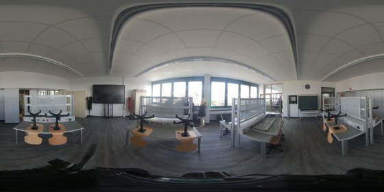 Play 'VR 360° - 360 Grad Rundgang Berufskolleg Technik Remscheid