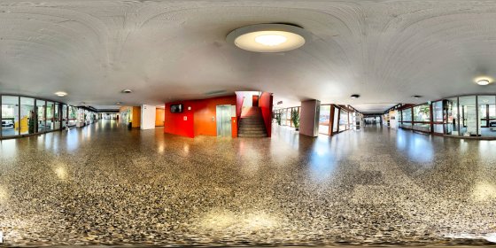 Play 'VR 360° - 360 Campus Tour