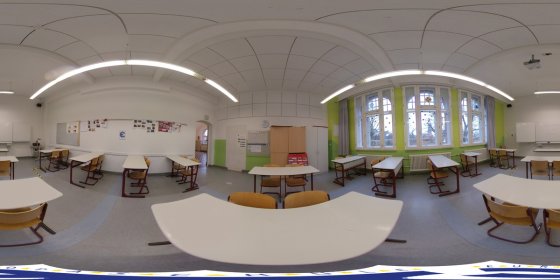 Play 'VR 360° - Rundgang durch die Ernestinenschule