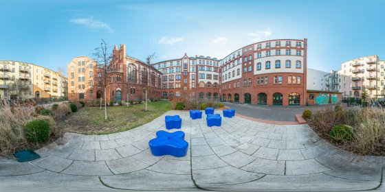 Play 'VR 360° - Kathol. Schulzentrum Edith Stein