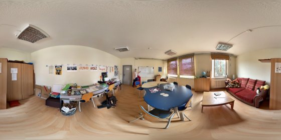 Play 'VR 360° - School tour for our partner schools