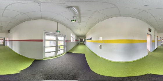 Play 'VR 360° - School tour for our partner schools
