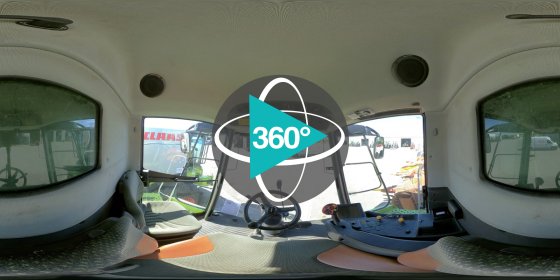 Play 'VR 360° - CLAAS LEXION 570C 