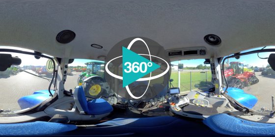 Play 'VR 360° - New Holland T 7.270 Auto Command