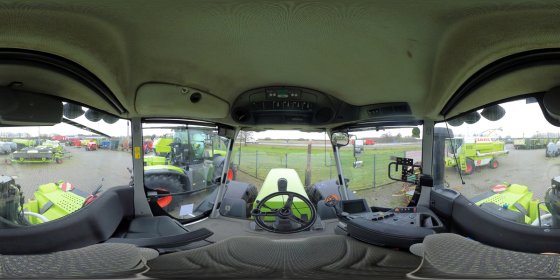 Play 'VR 360° - CLAAS XERION 3800