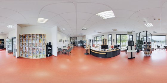 Play 'VR 360° - Bürgerhaus Neuenhagen und Bibliothek