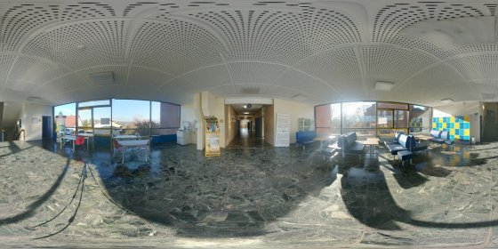 Play 'VR 360° - Gymnasium Ottweiler - Neubau