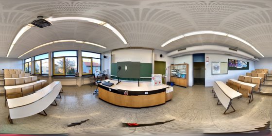 Play 'VR 360° - Gymnasium Ottweiler - Neubau