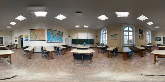 Play 'VR 360° - Gymnasium Ottweiler - Altbau