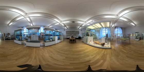 Play 'VR 360° - Ägyptisches Museum