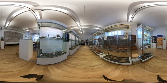 Play 'VR 360° - Ägyptisches Museum