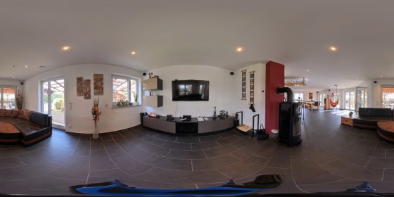 Play 'VR 360° - Haus Weicht