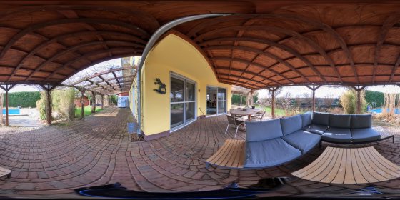 Play 'VR 360° - Haus Weicht