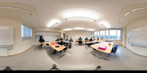 Play 'VR 360° - Katholische Marienschule Potsdam (OS)