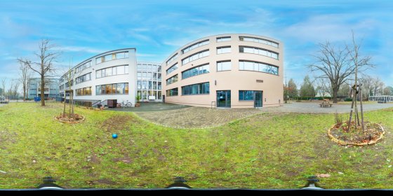 Play 'VR 360° - Katholische Marienschule Potsdam (OS)