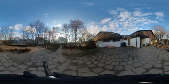 Play 'VR 360° - Rundgang KiTa