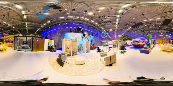 Play 'VR 360° - Dauphin WonderWorld Orgatec