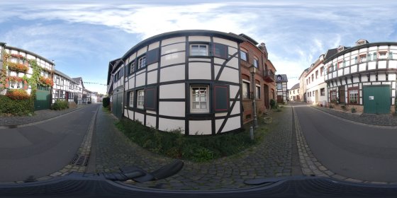 Play 'VR 360° - Historischer Stadtkern Kommern