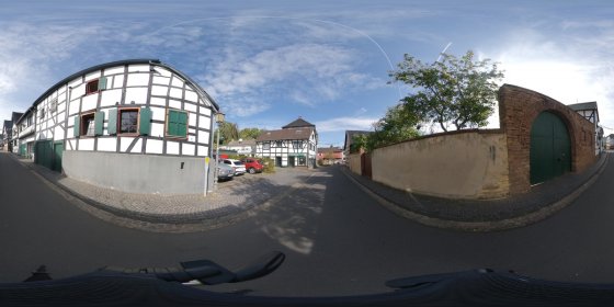 Play 'VR 360° - Historischer Stadtkern Kommern