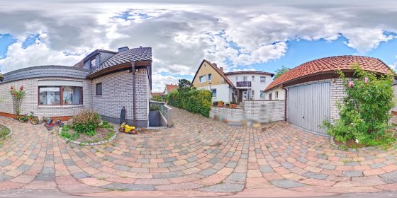 Play 'VR 360° - Hänigsen - Viel Platz im Einfamilienhaus mit Einliegerw