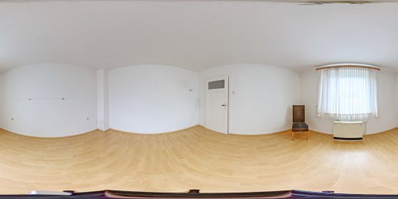 Play 'VR 360° - Hannover-Herrenhausen 4-Zimmerwohnung mit Gartenanteil