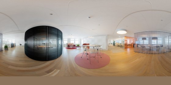 Play 'VR 360° - Showroom Geseke DE+
