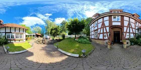 Play 'VR 360° - Rundgang durch die Maschmühle in Rodenberg am Deister