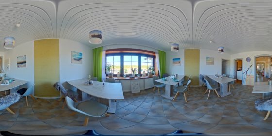 Play 'VR 360° - Hotel Strandräuber