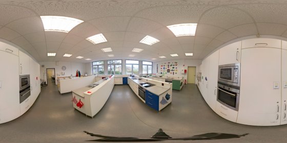 Play 'VR 360° - Virtueller Rundgang Hanseschule Attendorn