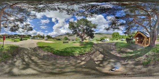 Play 'VR 360° - 3D-Rundgang Campingplatz