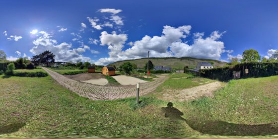 Play 'VR 360° - 3D-Rundgang Campingplatz