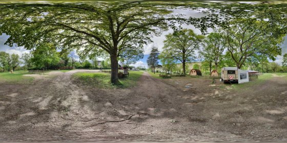 Play 'VR 360° - 3D-Rundgang Campingplatz