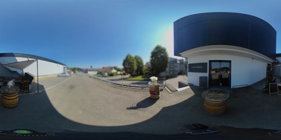 Play 'VR 360° - Firmenrundgang Bewerber:innen