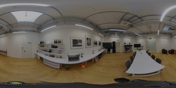 Play 'VR 360° - Firmenrundgang Bewerber:innen Studium/ Ausbildung