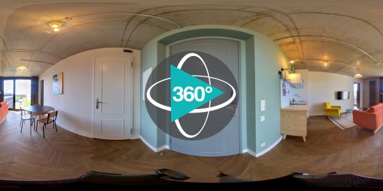 Play 'VR 360° - TH_MW_FirClassic