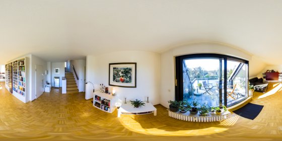 Play 'VR 360° - Split Level Wohnung in Düsseldorf