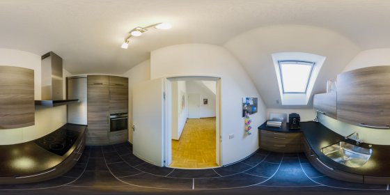 Play 'VR 360° - Split Level Wohnung in Düsseldorf