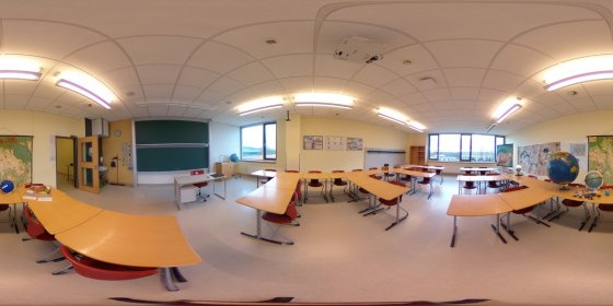 Play 'VR 360° - virtueller Rundgang - Graf-Friedrich-Schule Diepholz