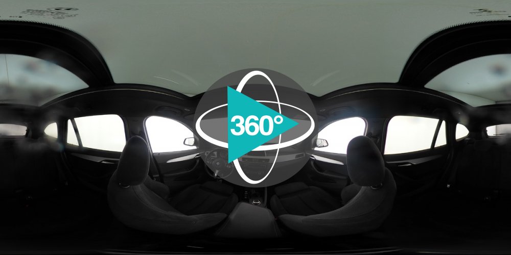 Play 'VR 360° - J14882_BMW_X1