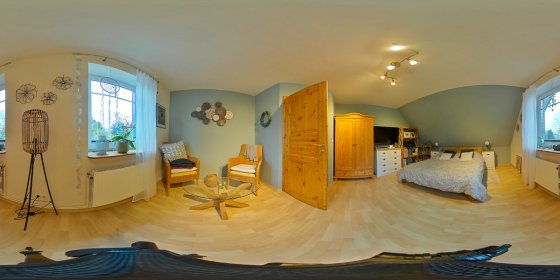 Play 'VR 360° - 2 Familienhaus/Doppelhaus in Otterndorf Süderwisch