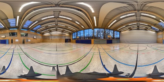 Play 'VR 360° - Raunerschule