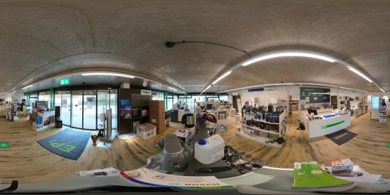 Play 'VR 360° - 6890_Radetzkystrasse20_EG