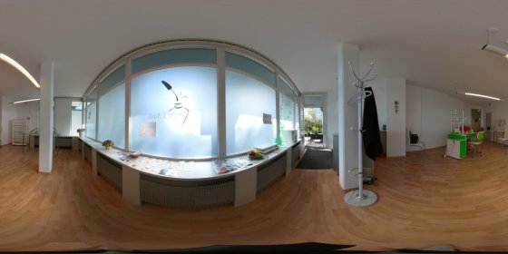 Play 'VR 360° - 6840_St.UlrichStr.28_Gr2