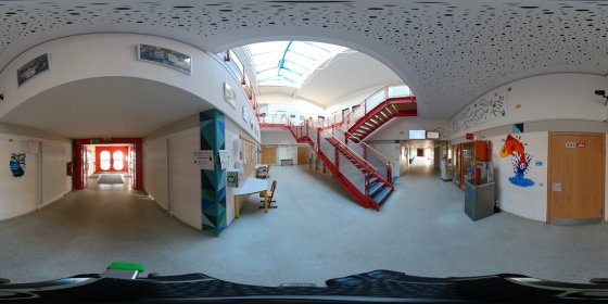 Play 'VR 360° - Realschule Durmersheim - Virtueller Rundgang