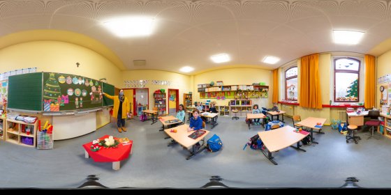Play 'VR 360° - Sankt Hildegard Schule