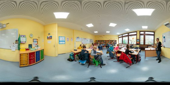 Play 'VR 360° - Sankt Ursula Grundschule